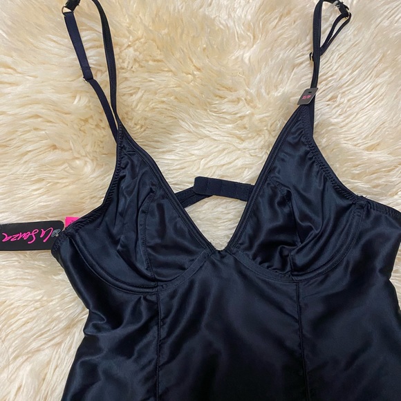 Brand New La Senza Bodysuit - Picture 7 of 7